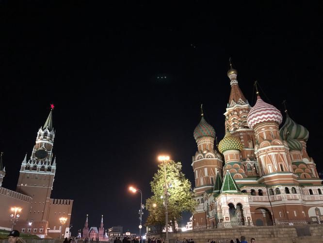 Поезд| Душа Москвы: истории и улицы из Омска