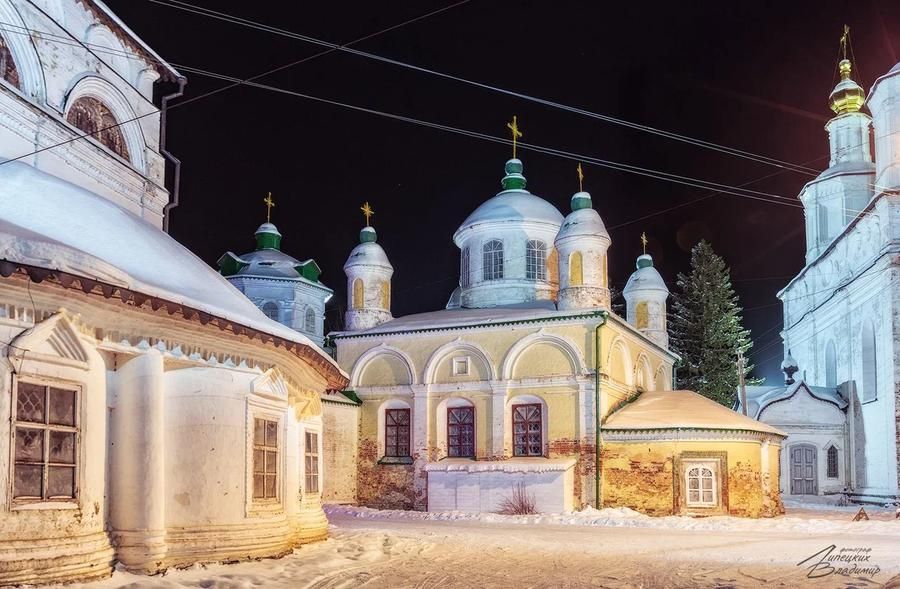 Автобус| Сказочные каникулы в гостях у Деда Мороза