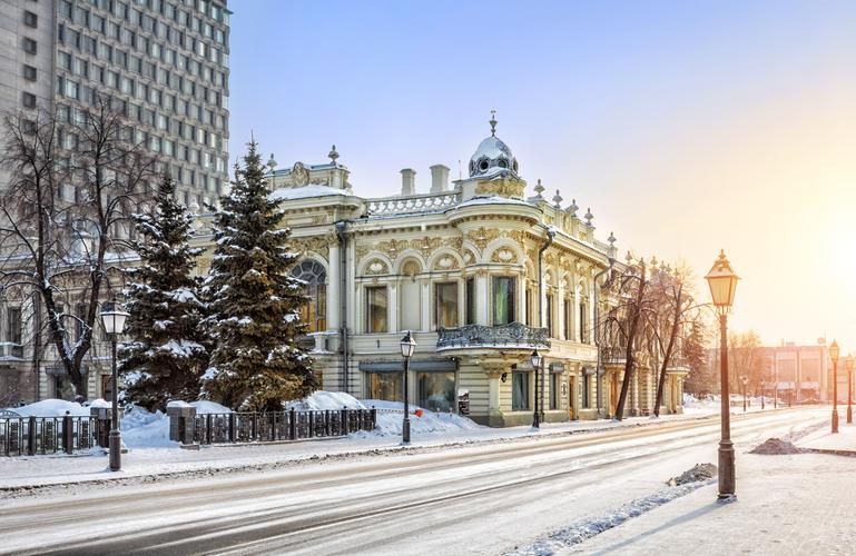 Автобус| Новогодняя Казань: мосты, фонарики и волшебство