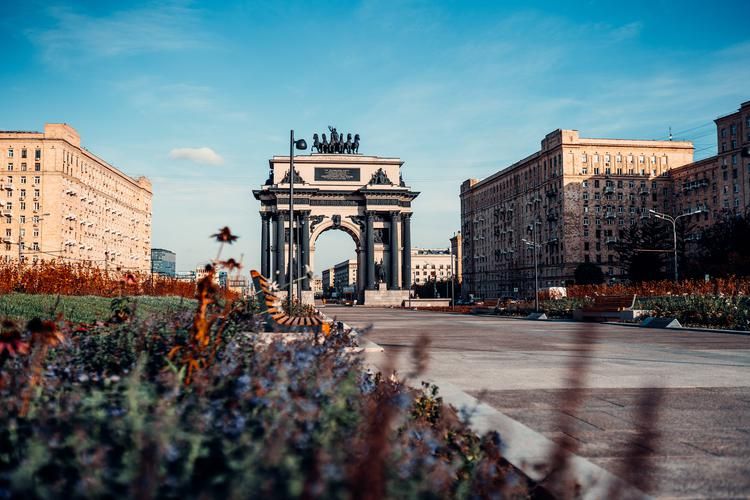 В Москву на 1 Мая (промо)