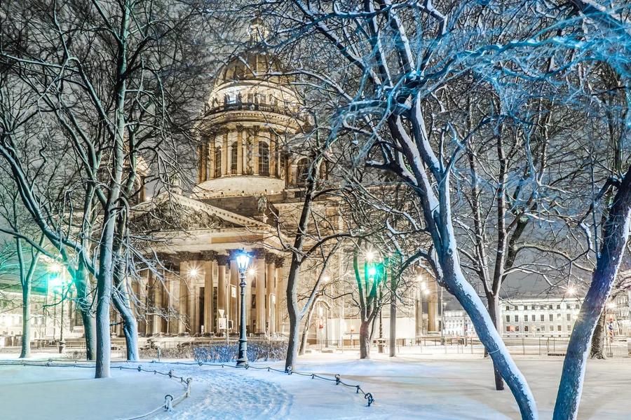 В ритме Рождества: классические панорамы Петербурга 5 дней
